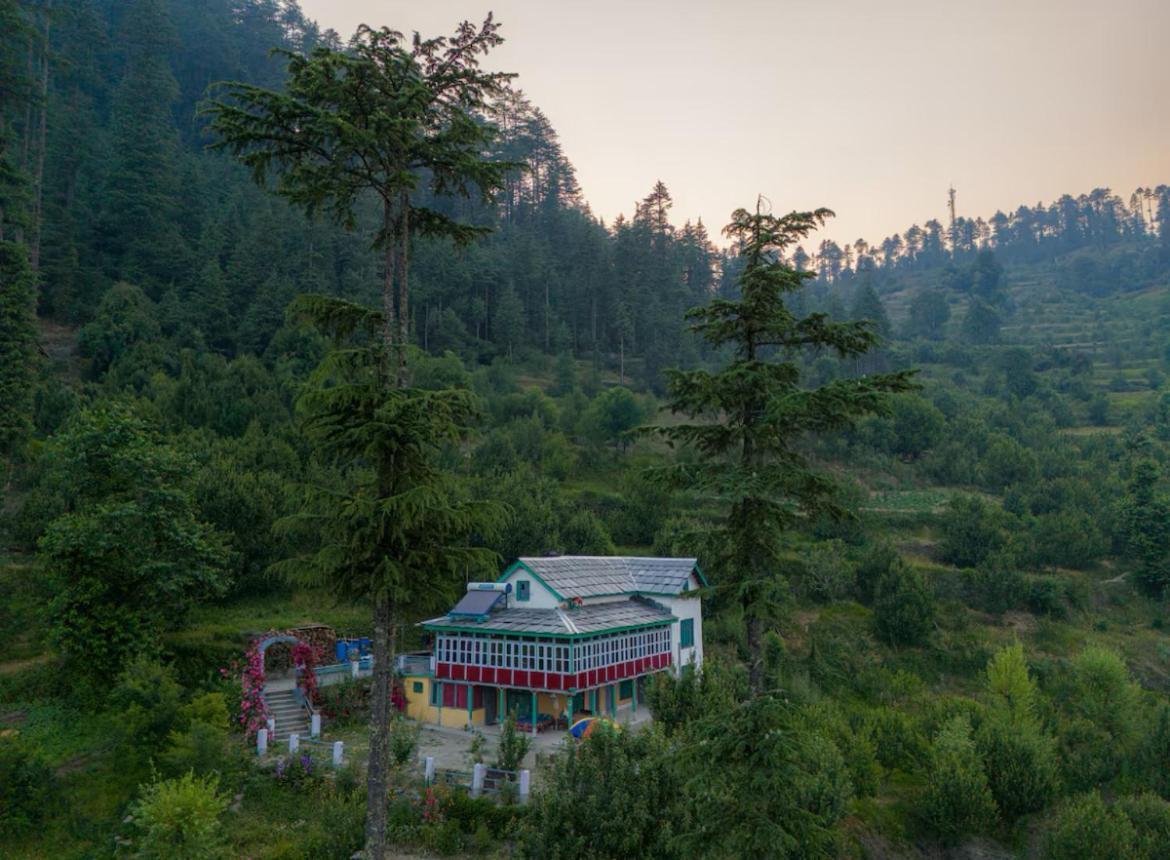 Mountain Eyrie Hotel Banjār Exterior photo